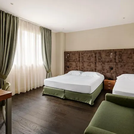Cora Hotell Carate Brianza