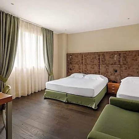 Hotel Cora