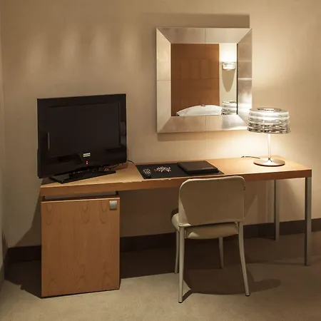 Hotel Cora 3*