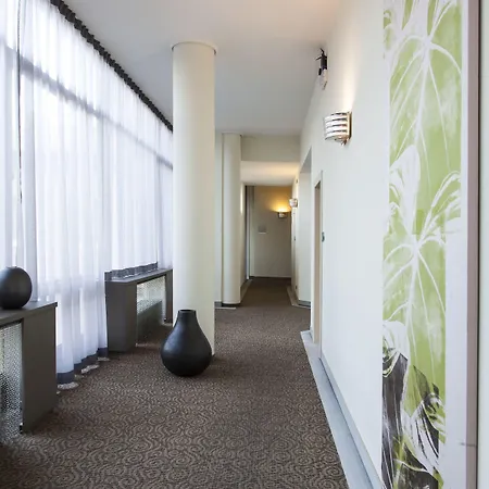 Hotel Cora 3*
